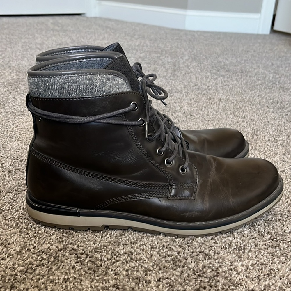 Sonoma men’s lace up boots